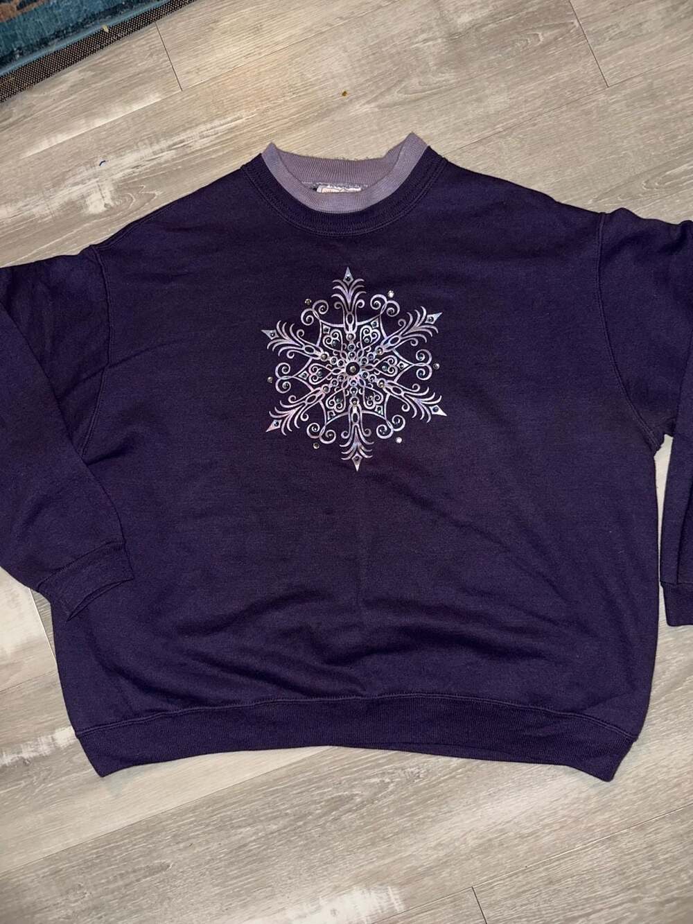 Morning Sun Vintage Snowflake Rhinestone Sweatshirt Purple